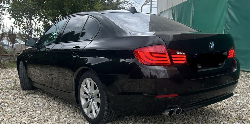 Cititi Descrierea !! BMW F10 Seria 5 - 2011 / Trapa / Dist / 4 Butoane