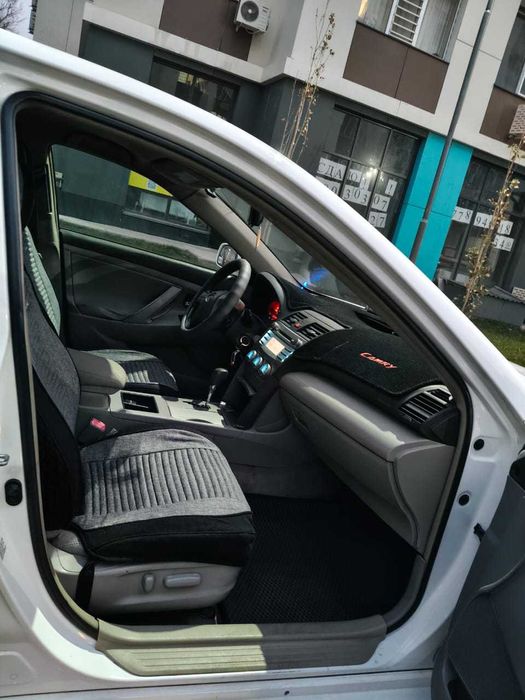 Продается Камри-45, 2011 года выпуска.