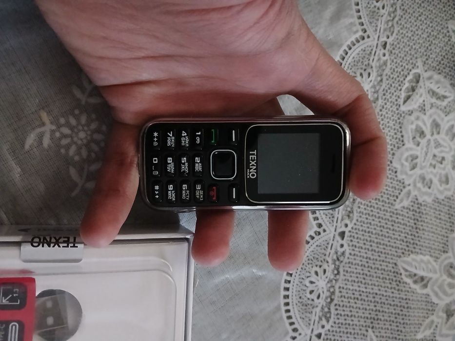 Mini telfon  sotiladi  Texno A1 max