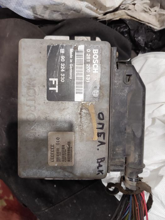 ЭБУ блок управления двигателем Опель вектра а