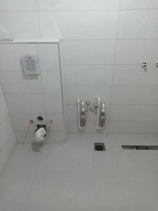 Meserias - faianta, gresie , parchet , glet, montaj usi, etc.