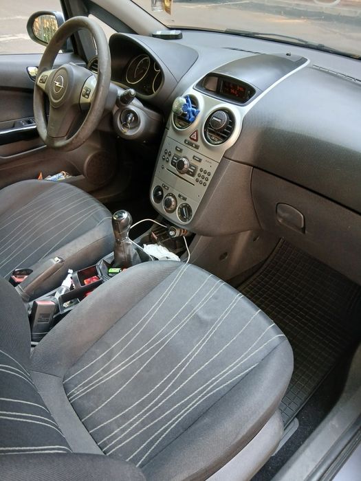Auto Opel Corsa D