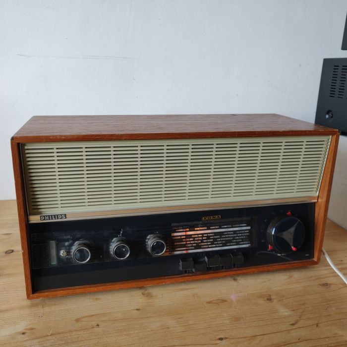 Radio/lampi/Philips B4S62A-defect-VANDUT-