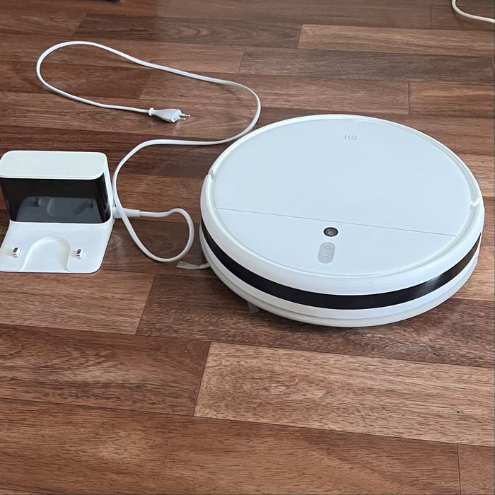 Робот-пылесос Xiaomi Mi Robot Vacuum Mop