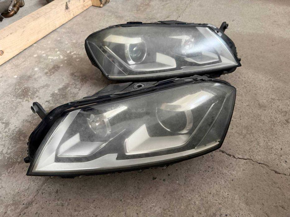 Set faruri LED VW PASSAT B7 / Far dreapta R19 sau stanga L19 7 masina cu volan stanga cod 3AB941752 sau 3AB941751