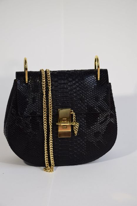 Дамска чанта - НОВА