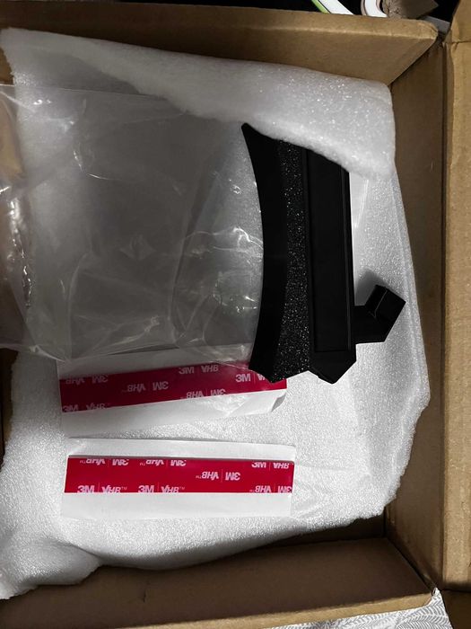 LED-uri decorative pentru cască moto, nefolosite, primite cadou