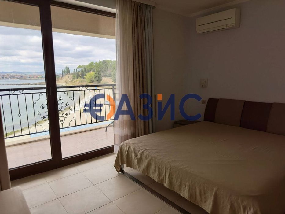 Продава се Тристаен апартамент в Несебър - 122 кв.м за 2214 €/кв.м - Снимка #4