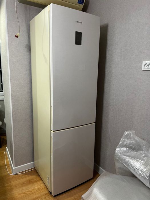 Продам холодильник хорошем состояние