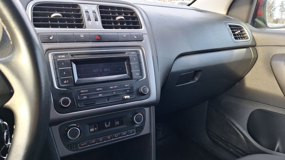 Wolksvagen Polo 2015