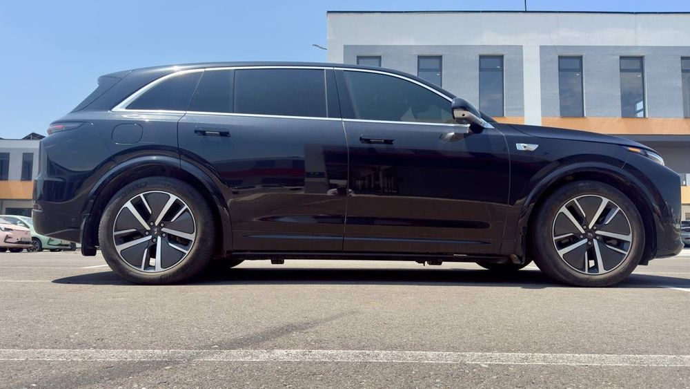 LI 7 /2024/ 27000km/ 46500$ Xitoyda yurgan