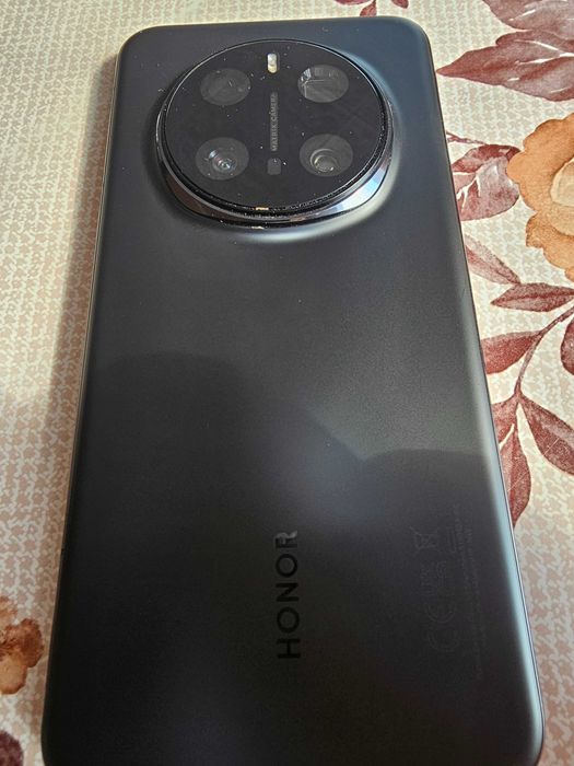 Vând Honor Magic 7 pro