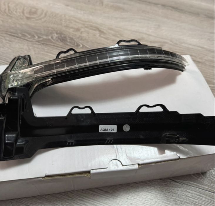 Semnalizari originale/ OEM Audi A4 b9 set