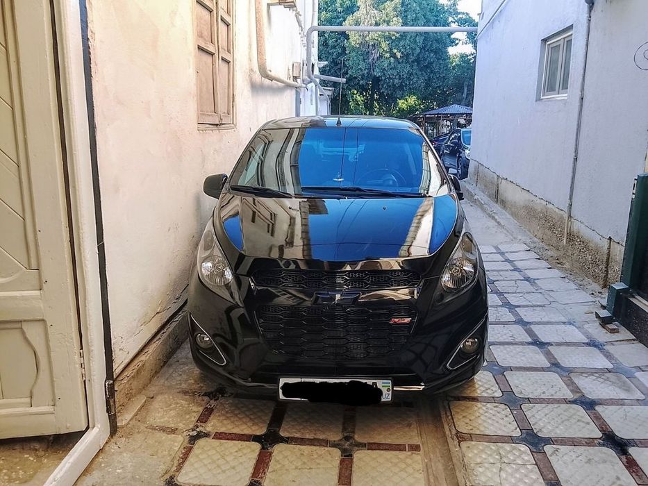 Spark qora sotiladi