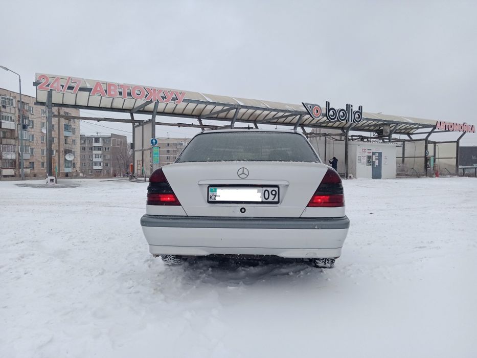 Мерседес - бэнц С180