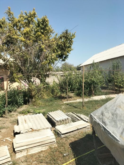 Продается жилой участок с домом цена указана за соток земли