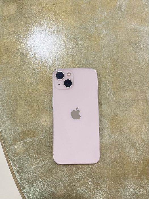 Продам iphone 13 в розоаом цвете