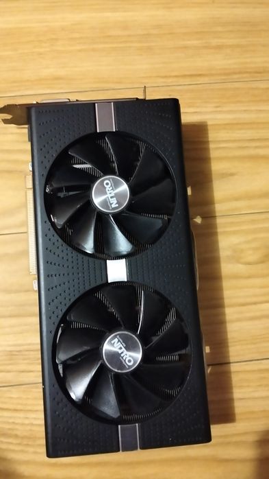Vând placa video RX 470 4gb DDR5  impecabila  ( .