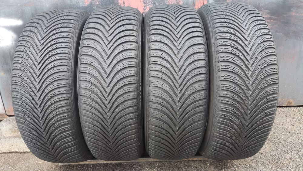 4бр. зимни гуми 195/55/16 Michelin Alpine 5
dot21
8mm
Добро състояние