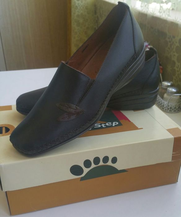 Лоферы из натуральной кожи (Туфли) бренда SPRING STEP- Португалия
