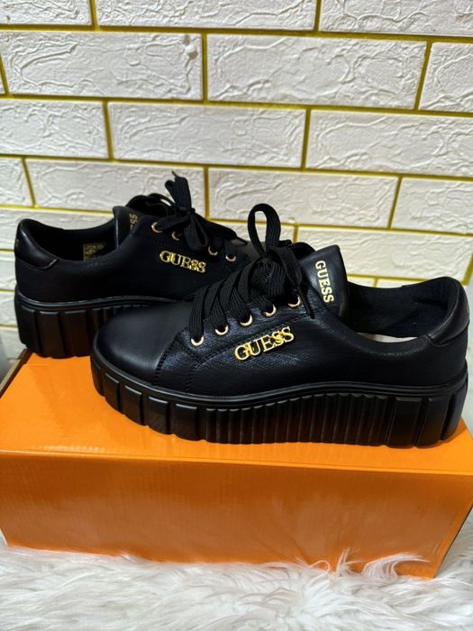 Model nou adidași dama