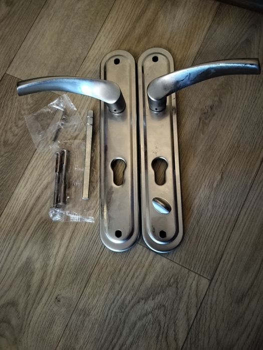 Ручки для двери хромированные