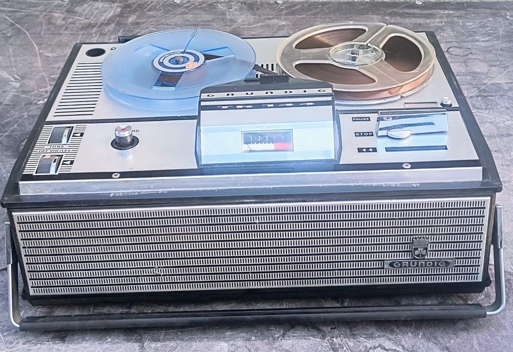 Magnetofon Grundig Tk 144 U
