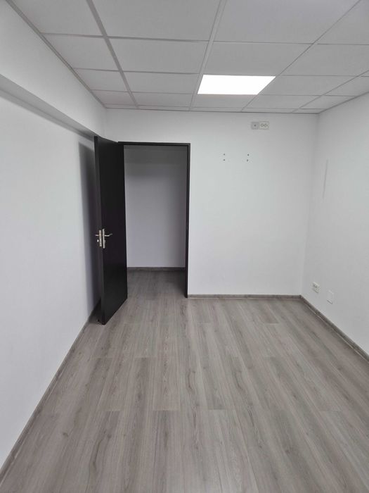 inchiriez spatii de birouri si depozitare  10-200m2-Tamilia-proprietar