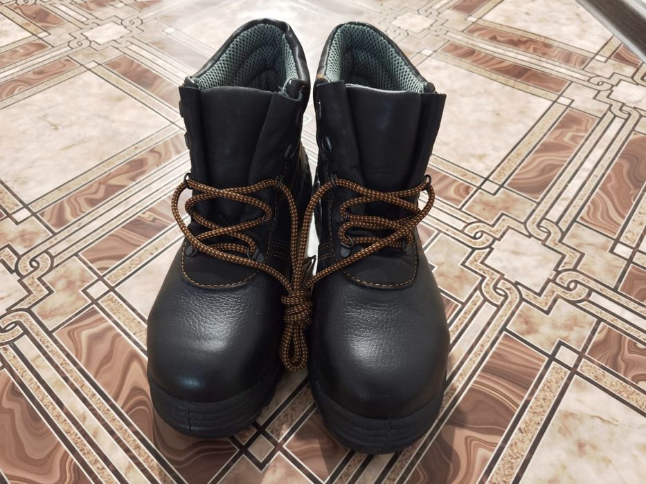 продам спецобувь