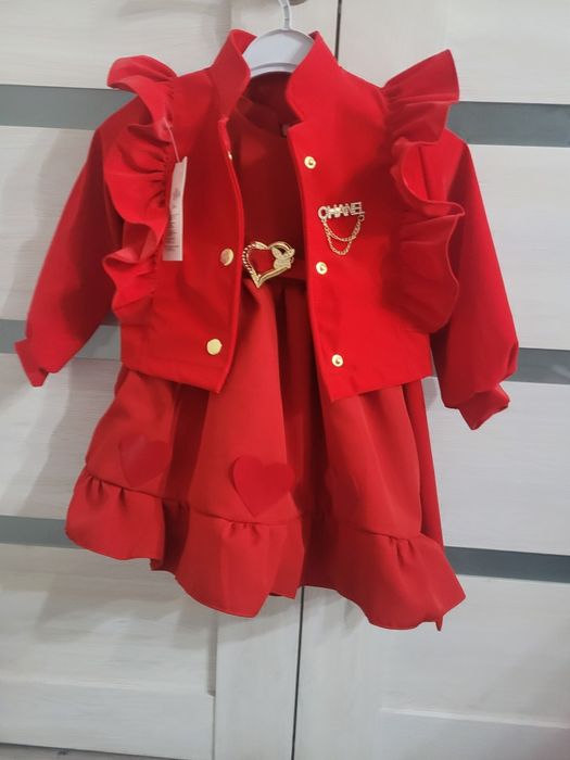 платья новая на 2 годика