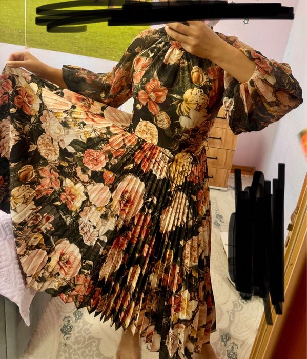 Продам платье на мероприятие