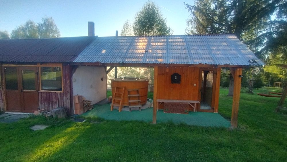 Cabana de închiriat!!!