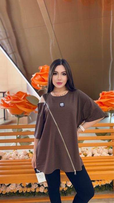 Modnie futbolki v 5 svetax