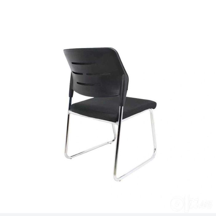 Metal karkasli stul