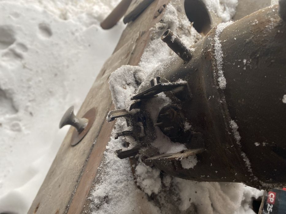 Продам компрессор моторчик для холодильника