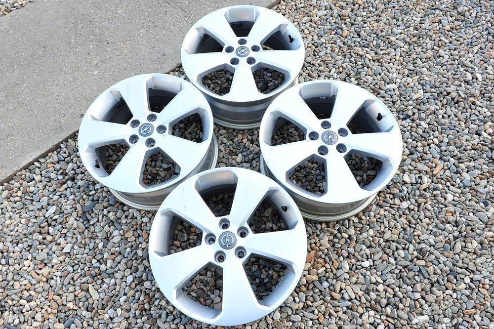 Jante Opel Mokka 5x105 R17" -senzori presiune