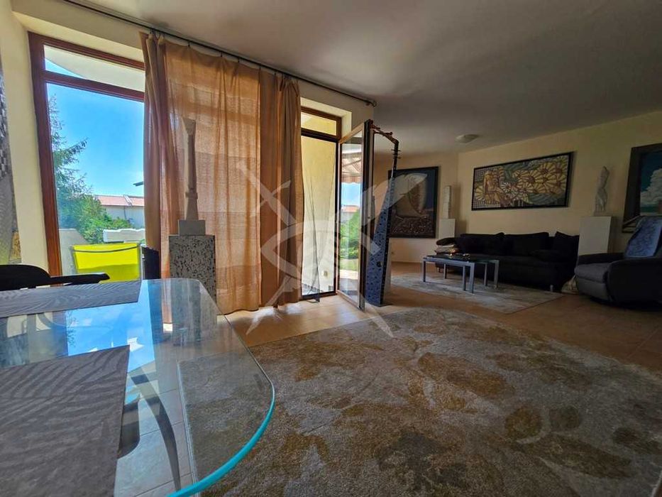 Продава се Къща в с. Кошарица, Област Бургас - 140 кв.м за 1072 €/кв.м - Снимка #3