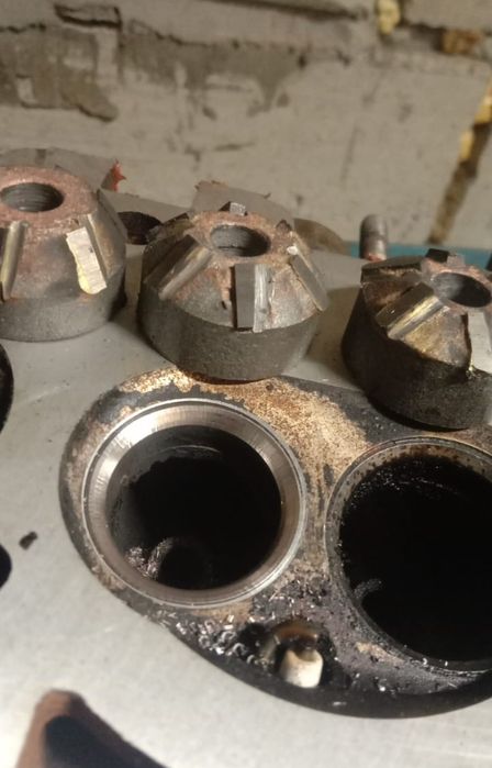 Двигатель, КПП, ГБЦ ВАЗ