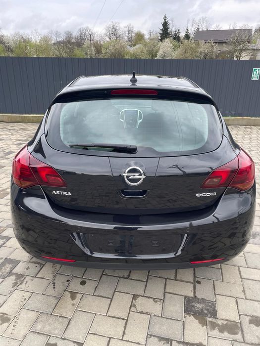 Opel Astra J 1.7 diesel 2012 Euro 5