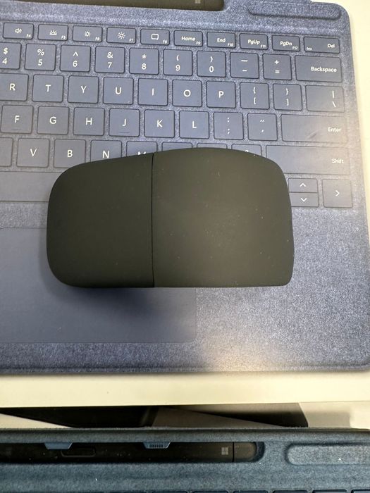 Microsoft Surface Pro 8