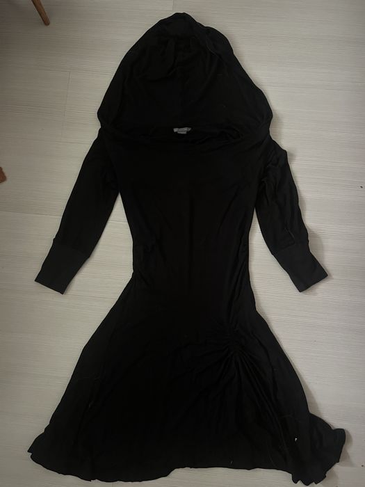 Рокля Armani Exchange с качулка