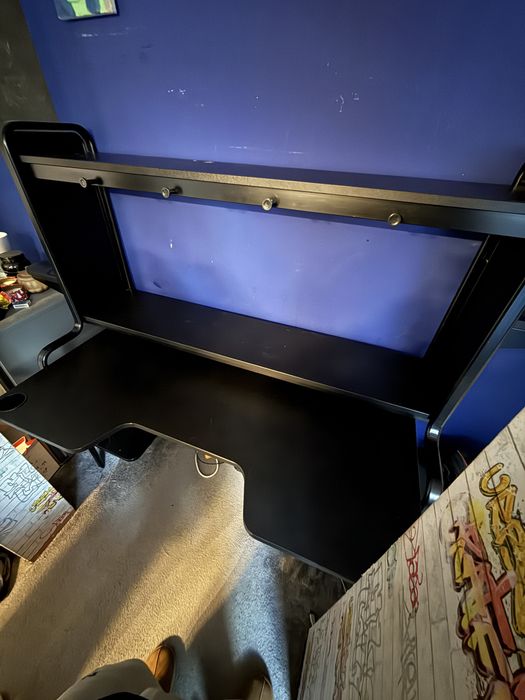 Birou de Gaming Ikea