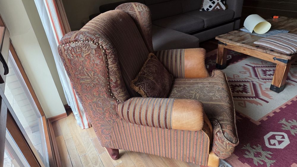 Продам каминное кресло очень удобное