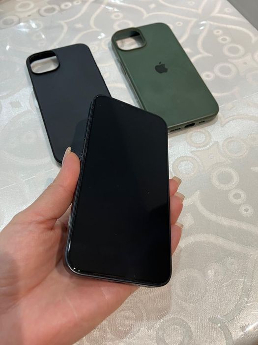 Продам Айфон 13 / 128 Gb