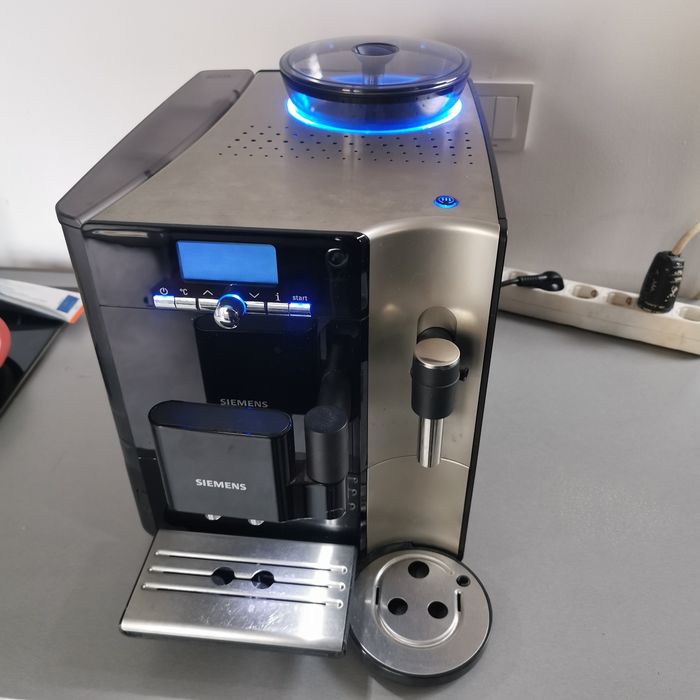 Aparat cafea Simmens EQ7