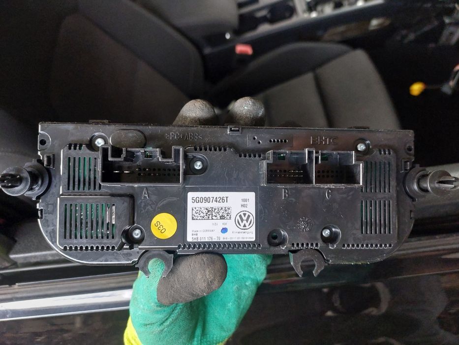 Panou clima/ac Passat B8/Golf 7 5G0907426T