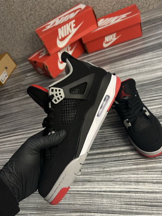 Jordan 4 Retro Black Red marimea 41 premium