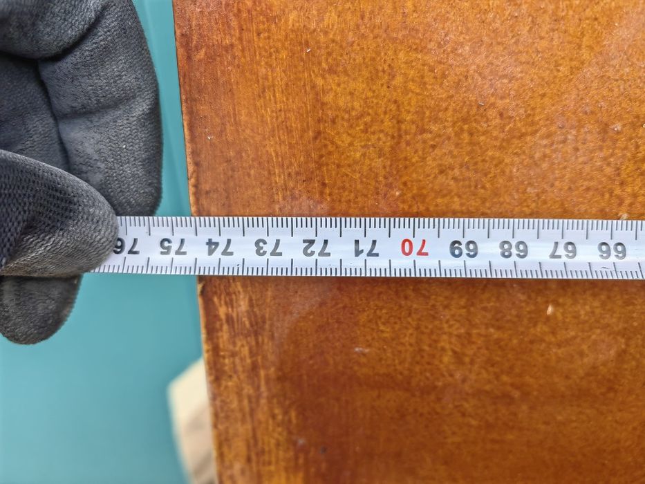 Продавам интериорна врата