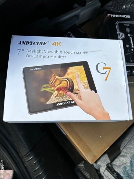 Tabletă monitor-camera pentru aparate foto-noua