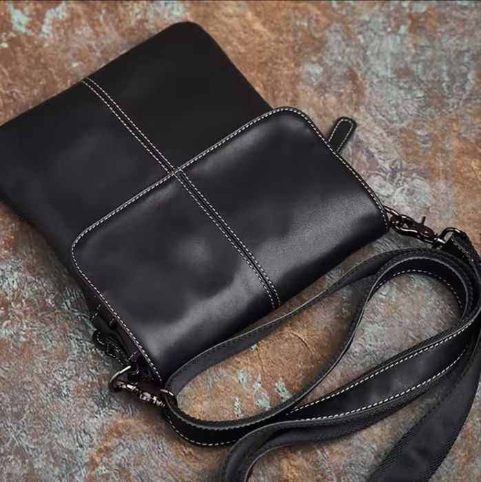 Мъжка луксозна кожена чанта с кръстна инкрустация/Черна -10% Промоция!